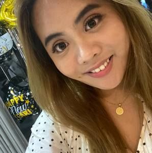 Meet your Posher, Janica